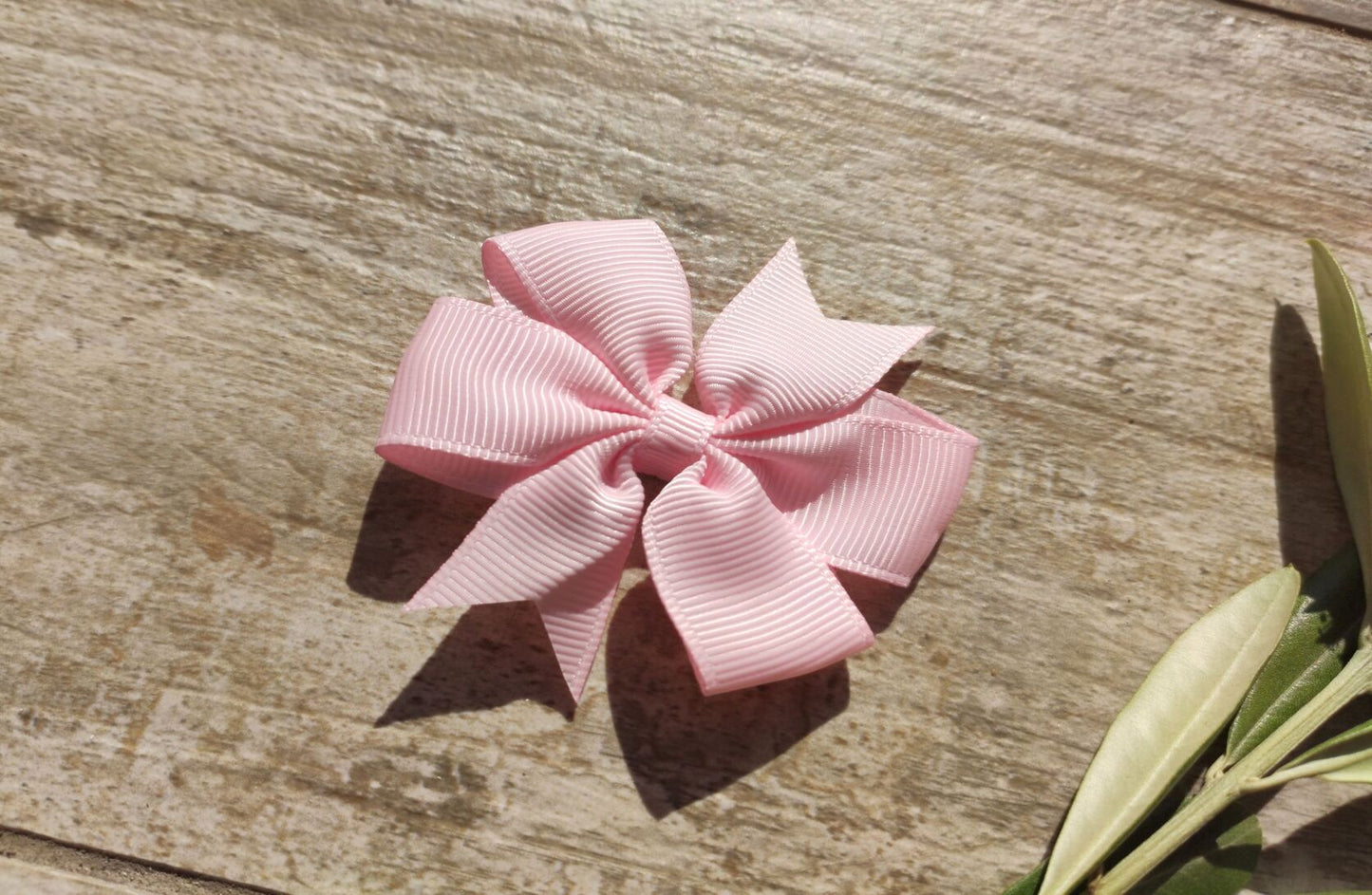 Pinwheel Bow