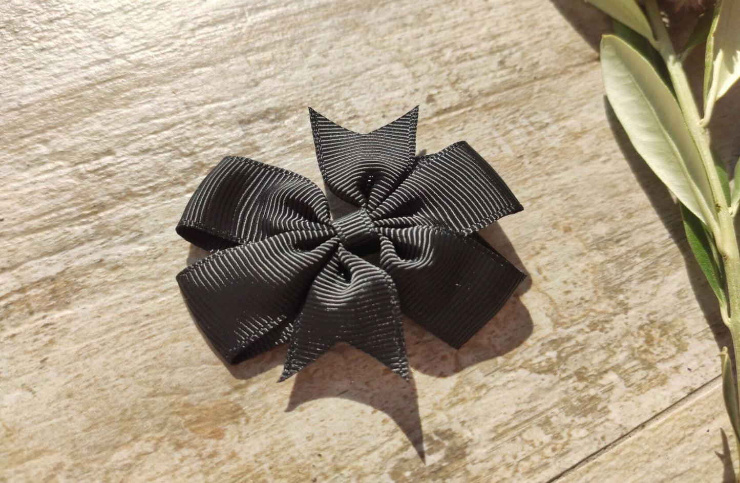 Pinwheel Bow