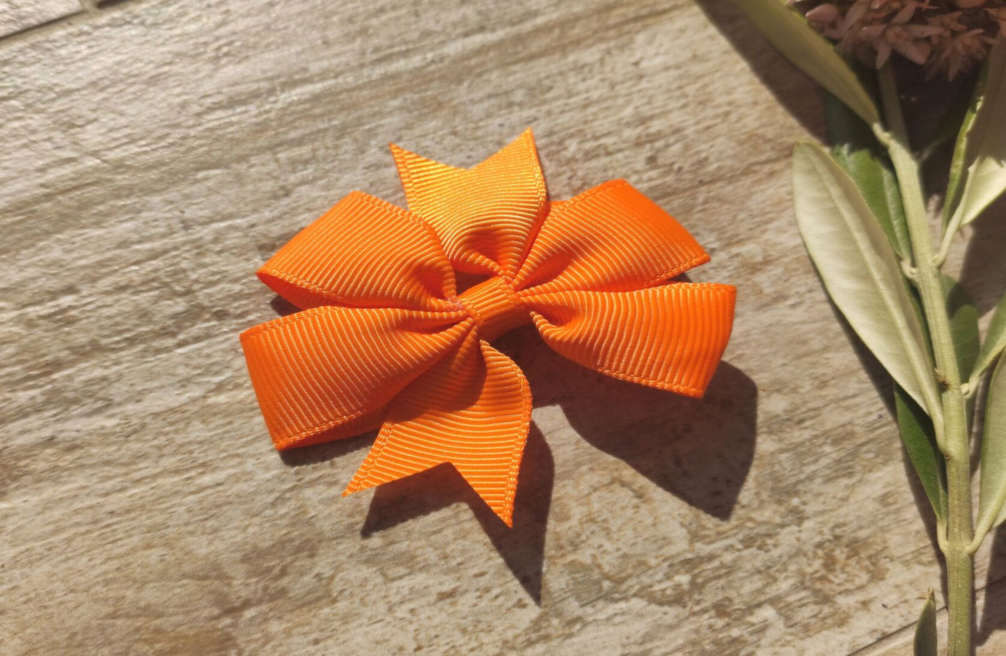 Pinwheel Bow