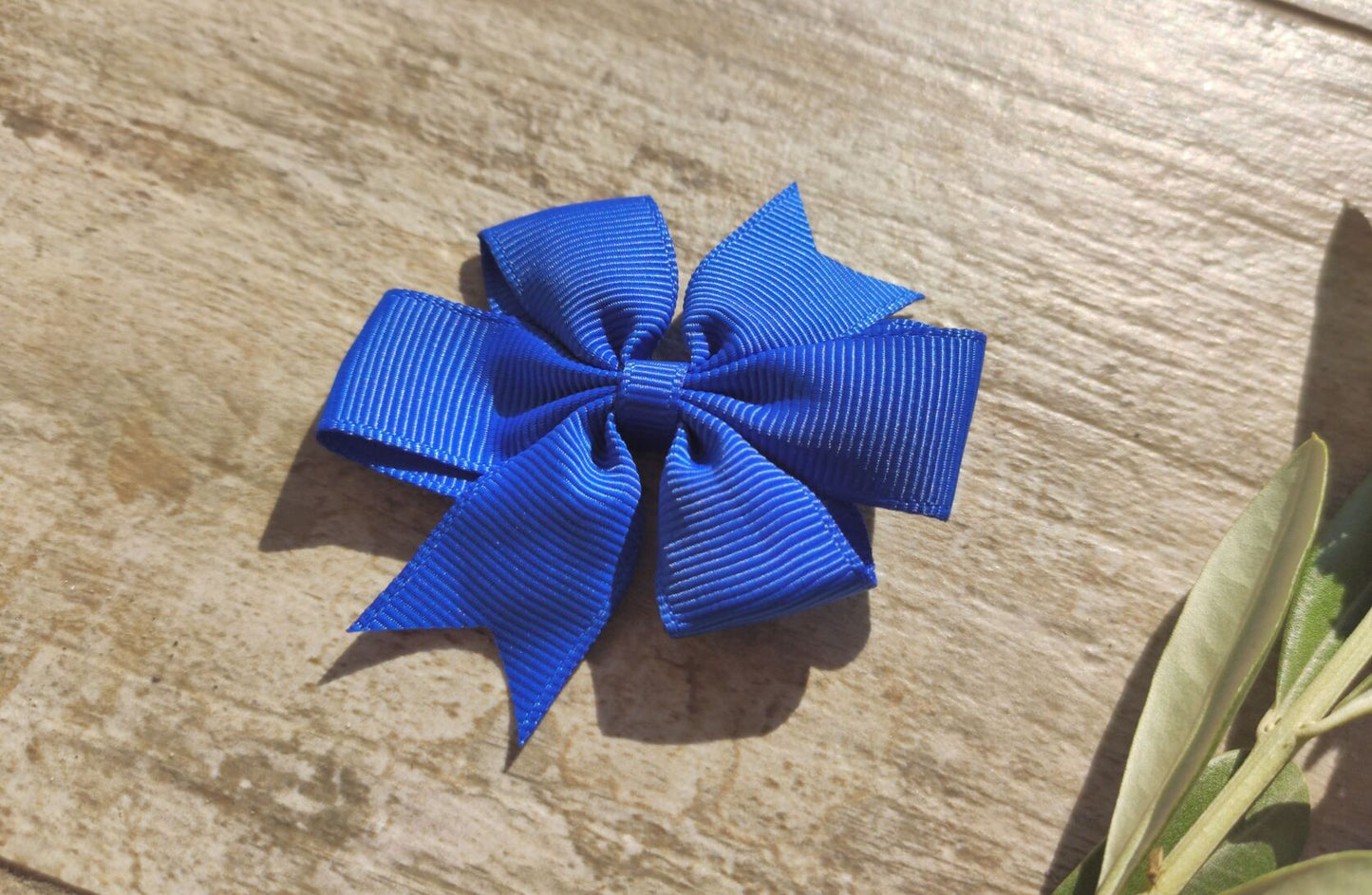 Pinwheel Bow